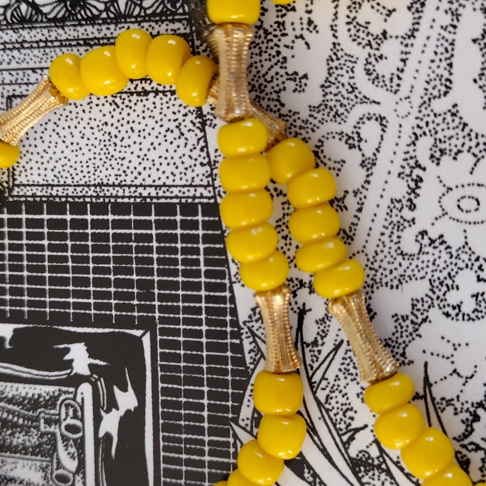 Les Bernard Inc. yellow glass and gold-tone metal bamboo beaded necklace